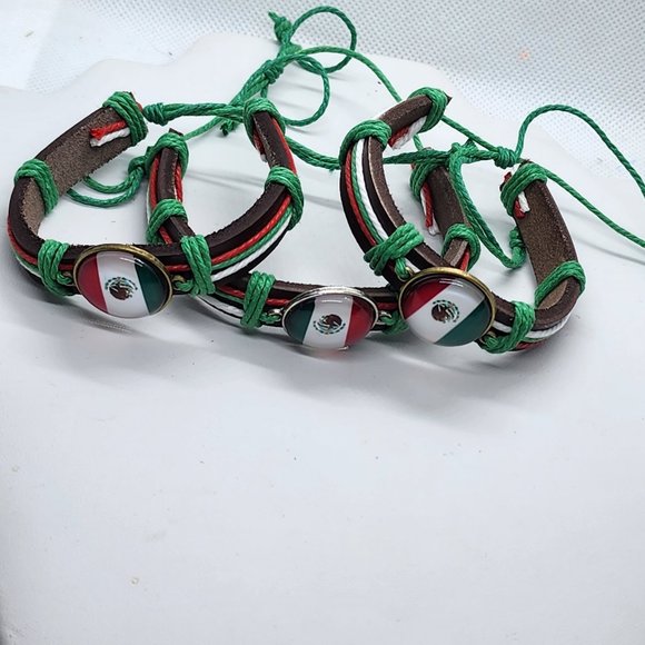 Other - Brand New Mexican Flag Adjustable Bracelet Show your Mexican pride